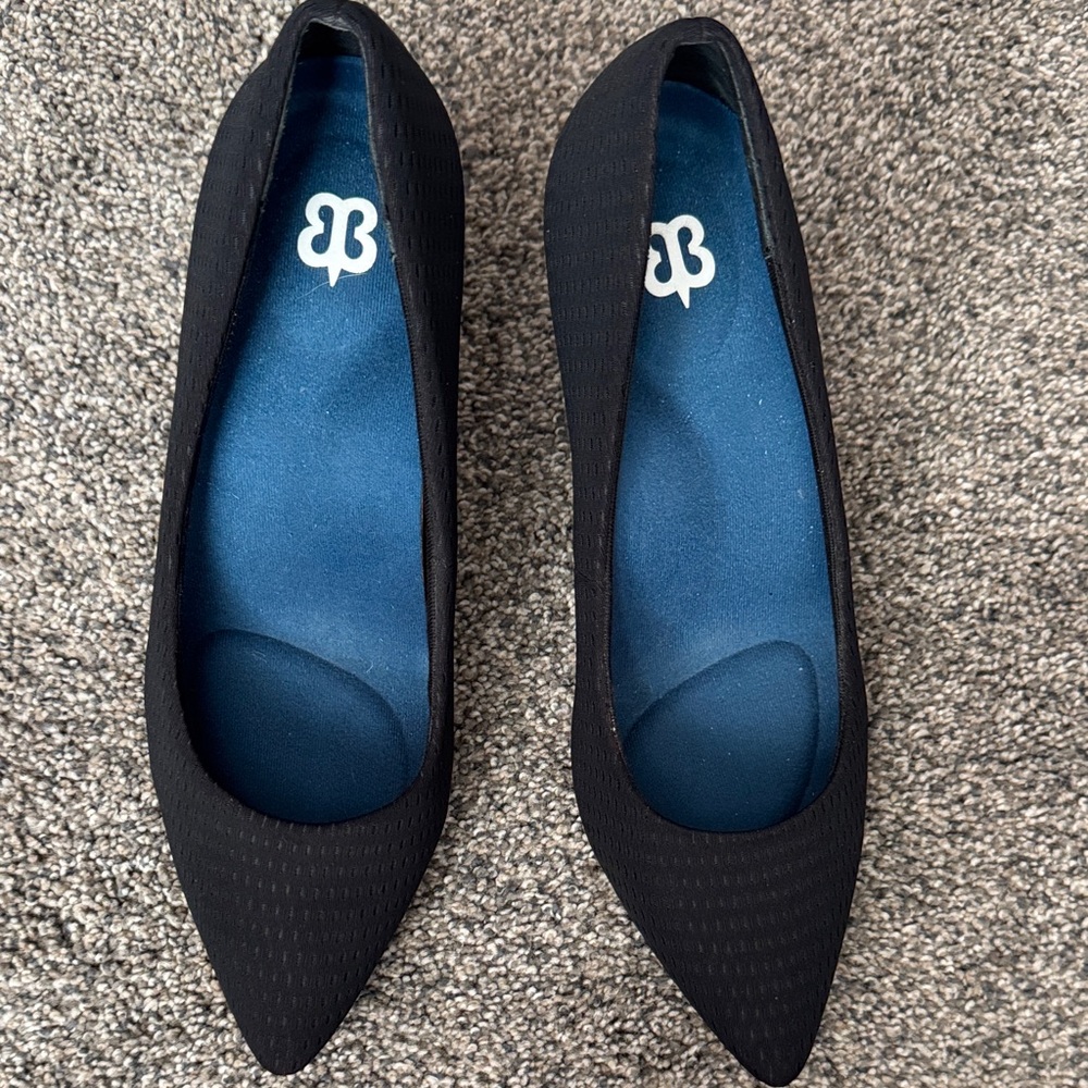 Betabrand Black Textured Flats